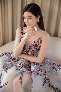 吴邪张起灵是官配吗